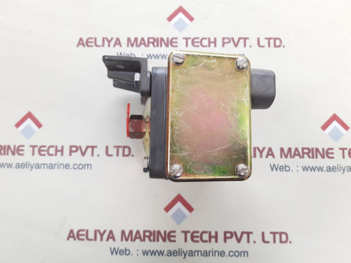 Barksdale d1t-m3ss-gl diffrential pressure switch