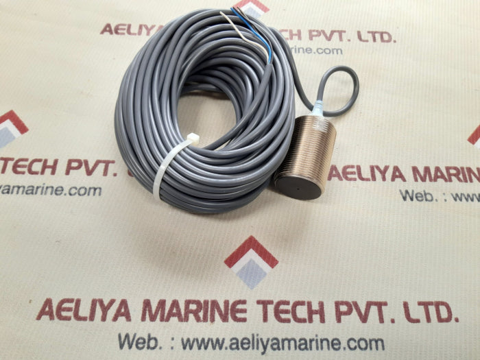 OMRON E2A-M30KS10-WP-C3 15M Proximity Switch 12-24VDC