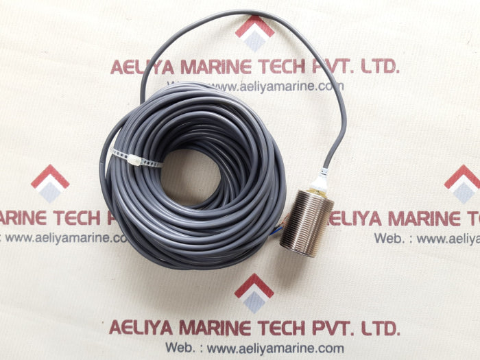 Omron E2A-M30KS10-WP-C3 20m Proximity Switch 12-24 VDC
