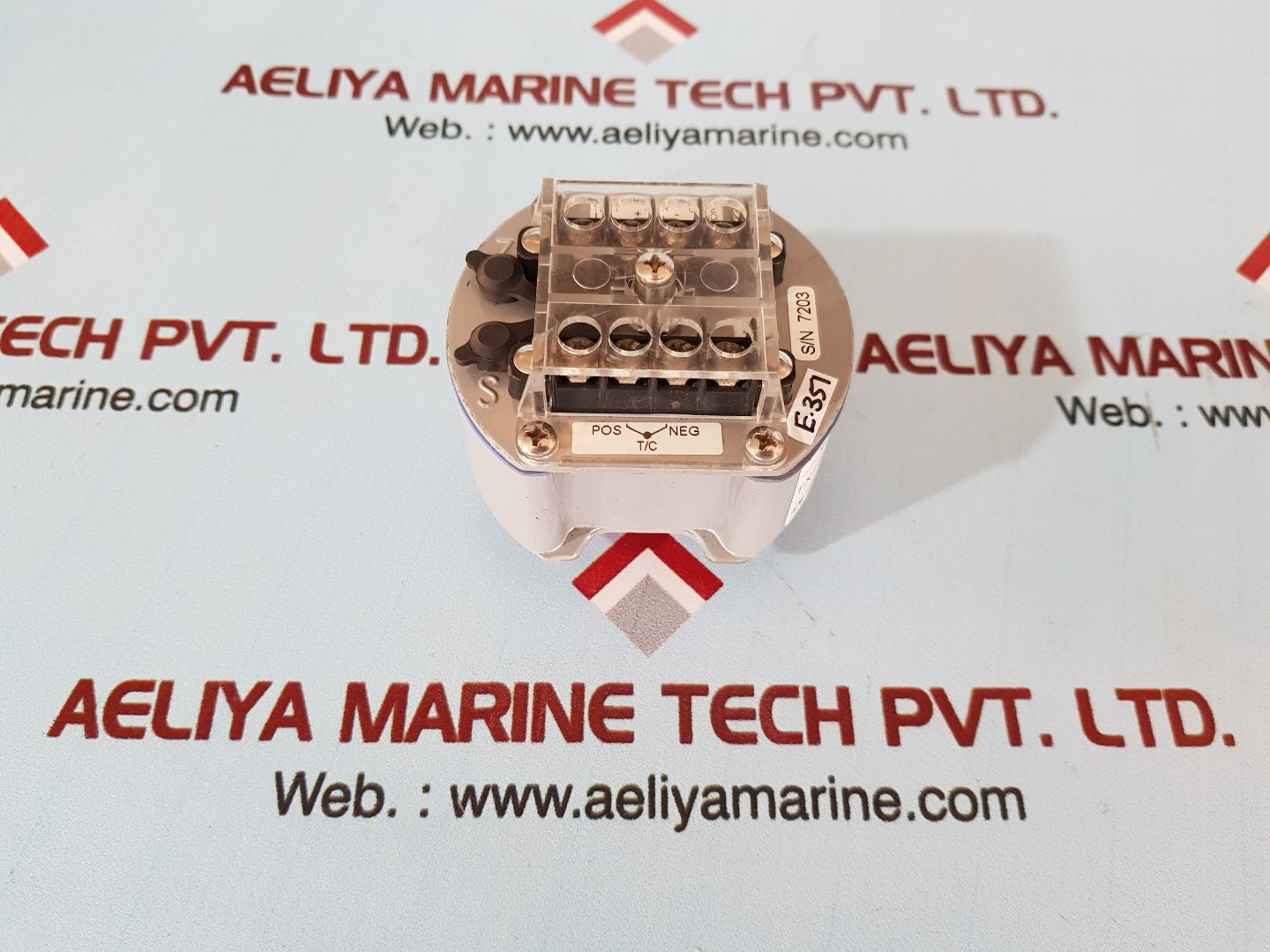 Omega Engineering Transmitter Tx1502A-k Isolated