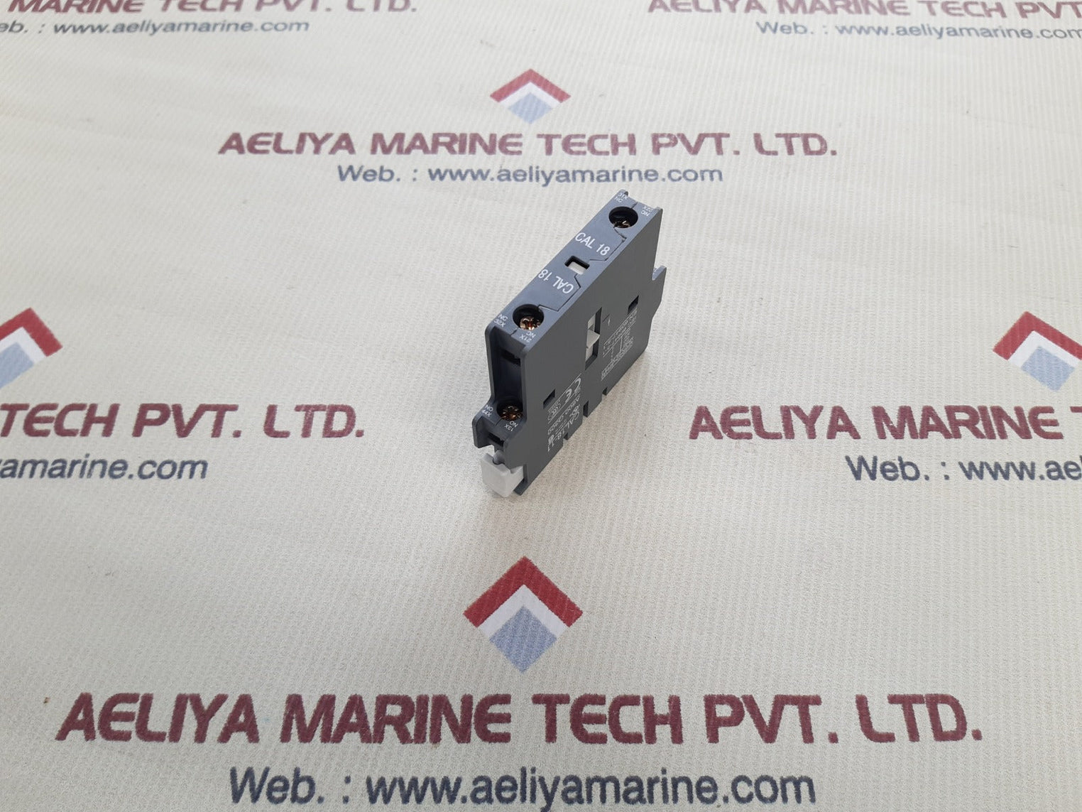 Lot of 2X ABB 1sfn010720r1011 Auxiliary Contact Switch