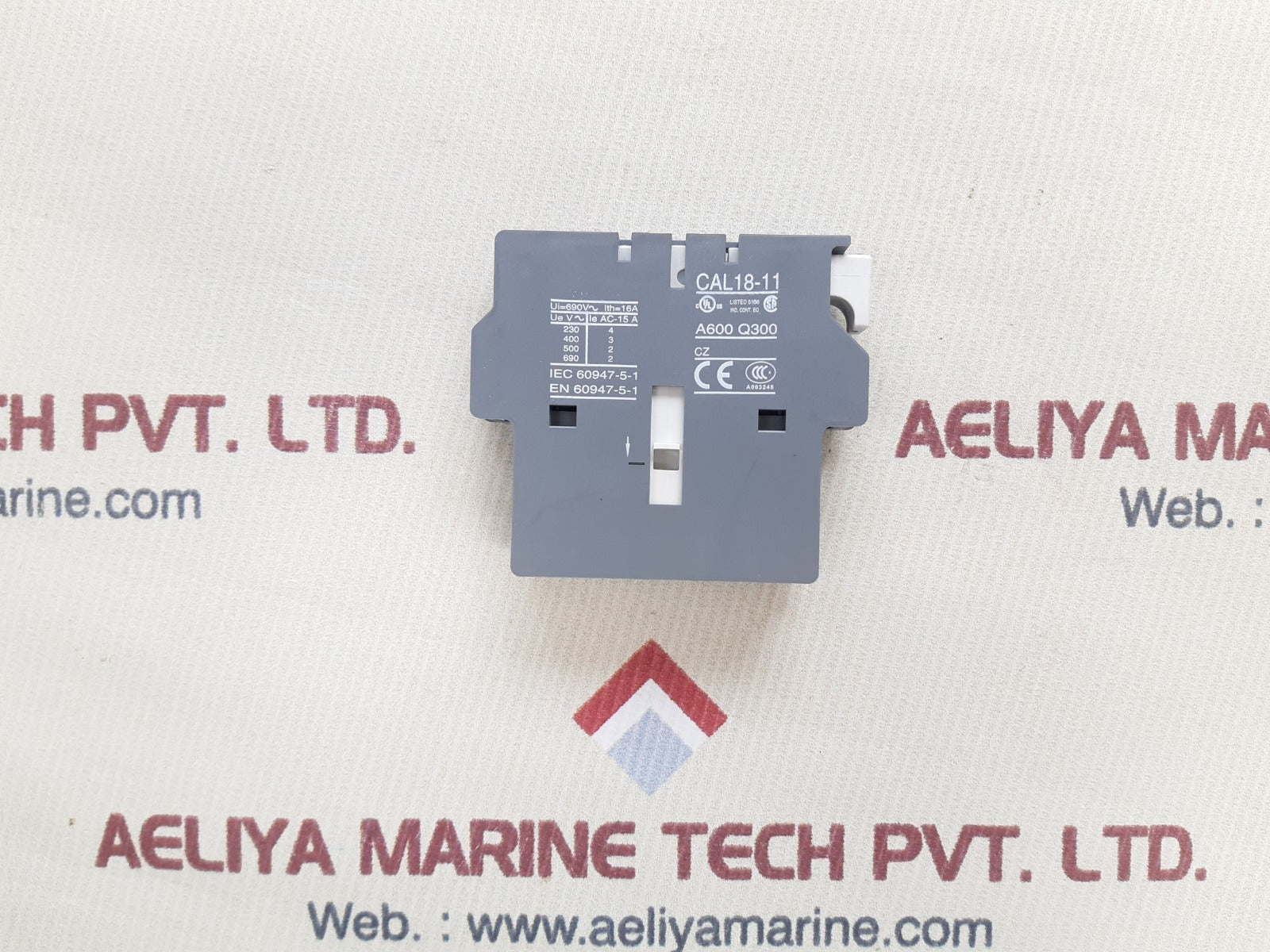 Lot of 2X ABB 1sfn010720r1011 Auxiliary Contact Switch