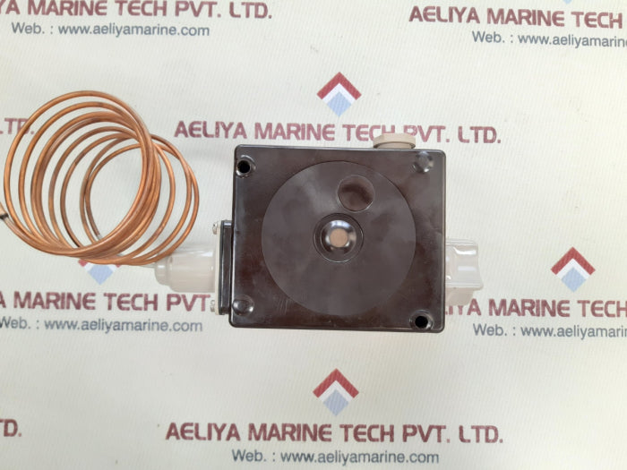 Danfoss RT107 Temperature Controller 17-5135