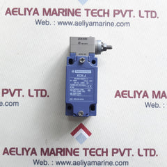 Schneider xck-j10511 limit switch