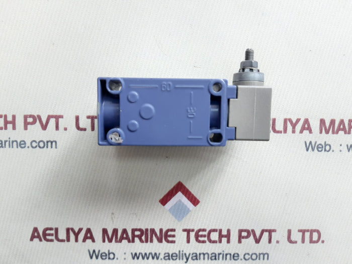 Schneider xck-j10511 limit switch