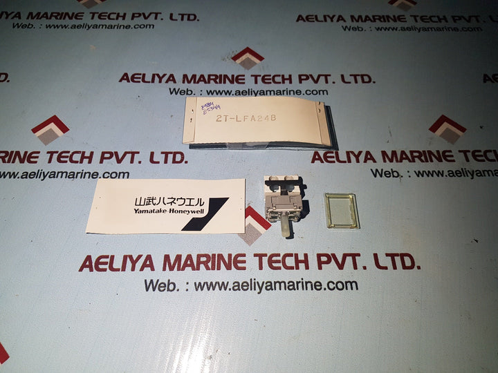 Set Of 9X Yamatake-honeywell 2T-lfa24B