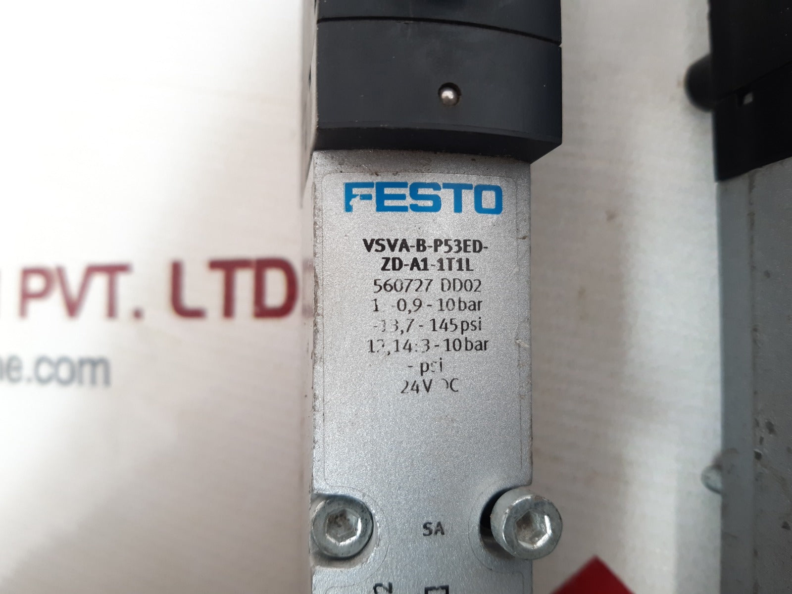 Festo Vsva-b-p53Ed-zd-a1-1T1L Solenoid Valve 560727 Dd02 300 gm