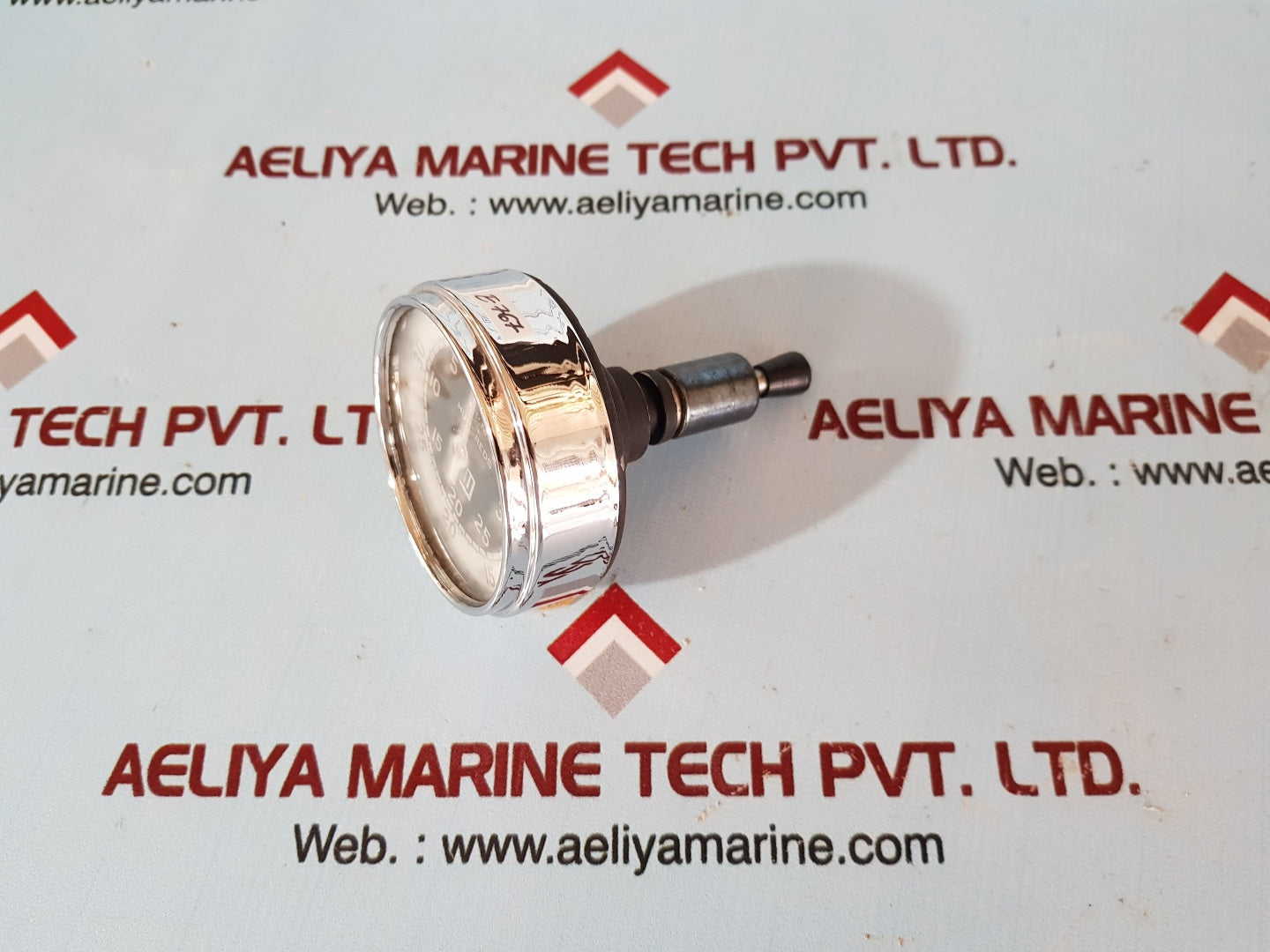 Stewart warner 408858 tachometer