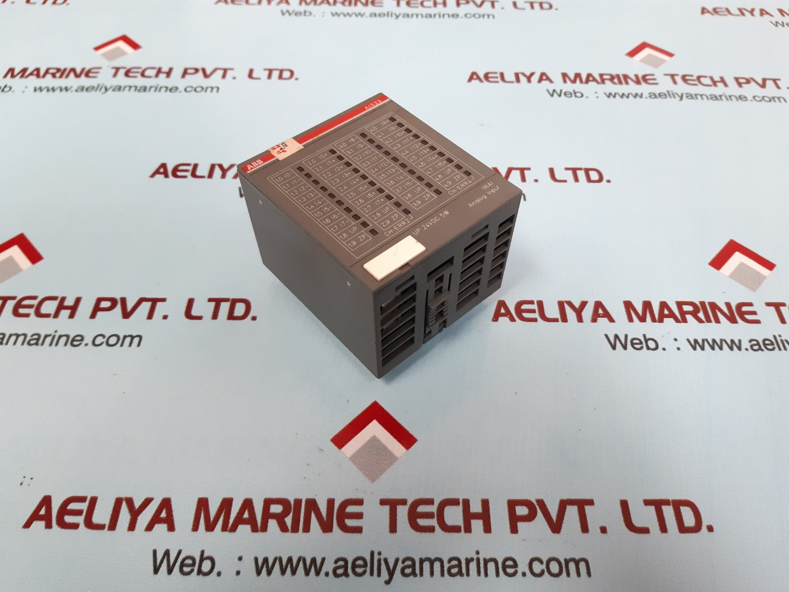 Abb Ai523 B4 16Ai Analog Input Module 1Sap250300R0001