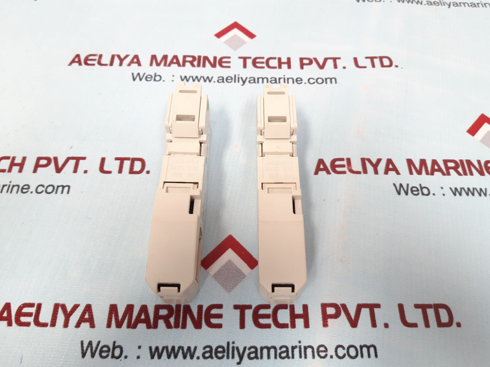 Lot Of 2X Abb 3Bse008536R1 Bus Outlet Module Cable Adapter