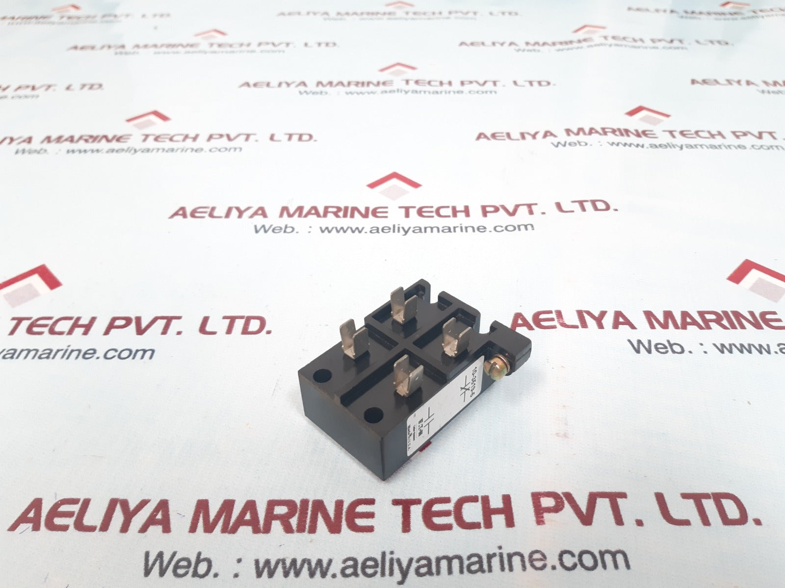 Eaton Cutler Hammer 10-3519-5 Interlock