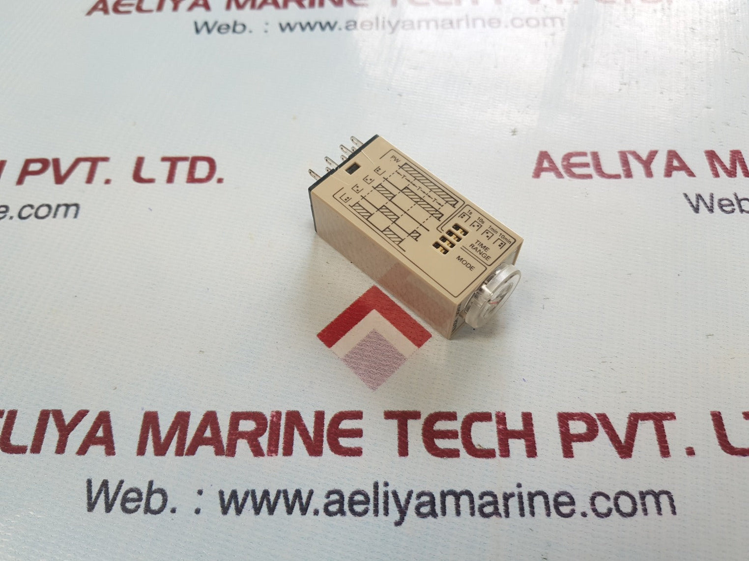 Omron H3YN-4 Timer Relay 200-230V AC