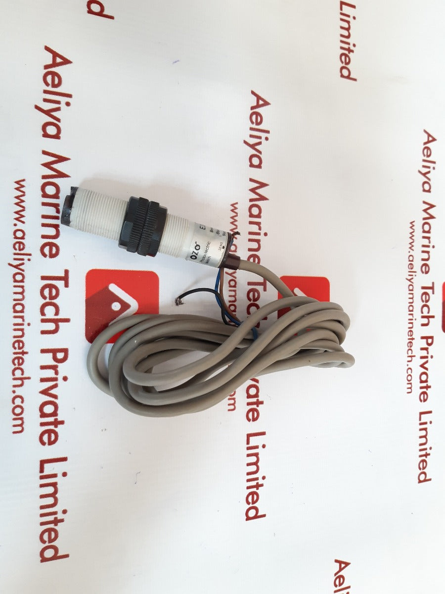 Ozo E3F-ds30B1 Photoelectric Switch 12-24 Vdc