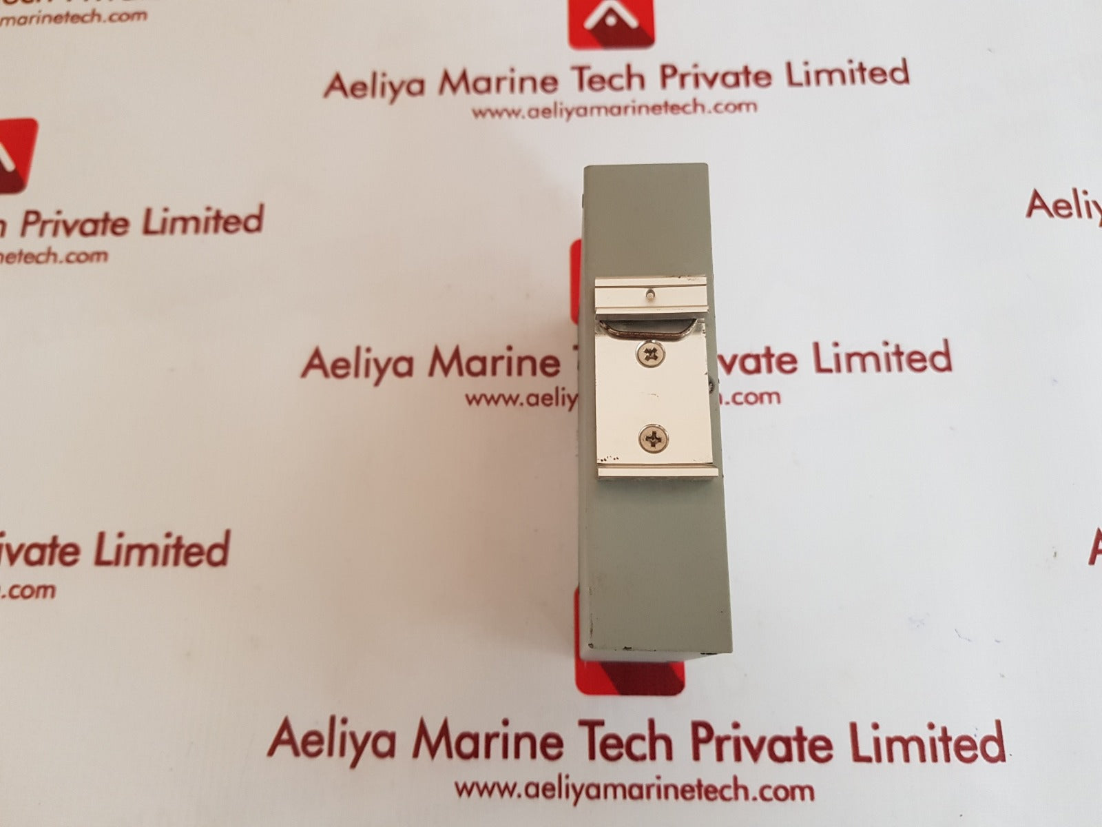 Allen-bradley Stratix-2000 Unmanaged Ethernet Switch 18-60V 24V 2W