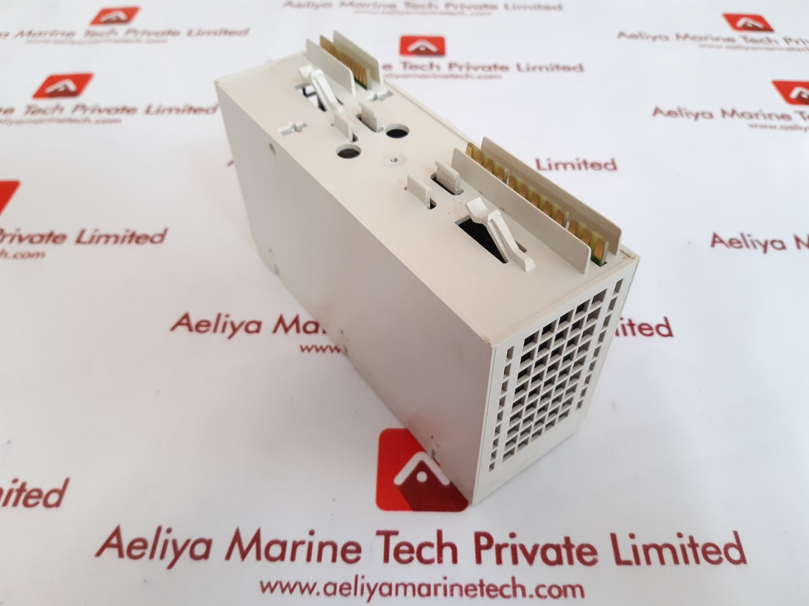 Saia pcd4.e110 digital input module
