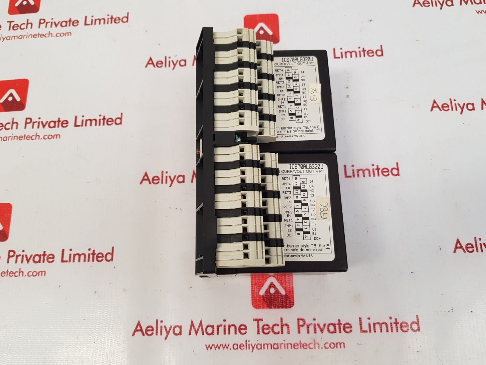 Ge fanuc Ic670alg320j output module with ic670chs002e i/o base