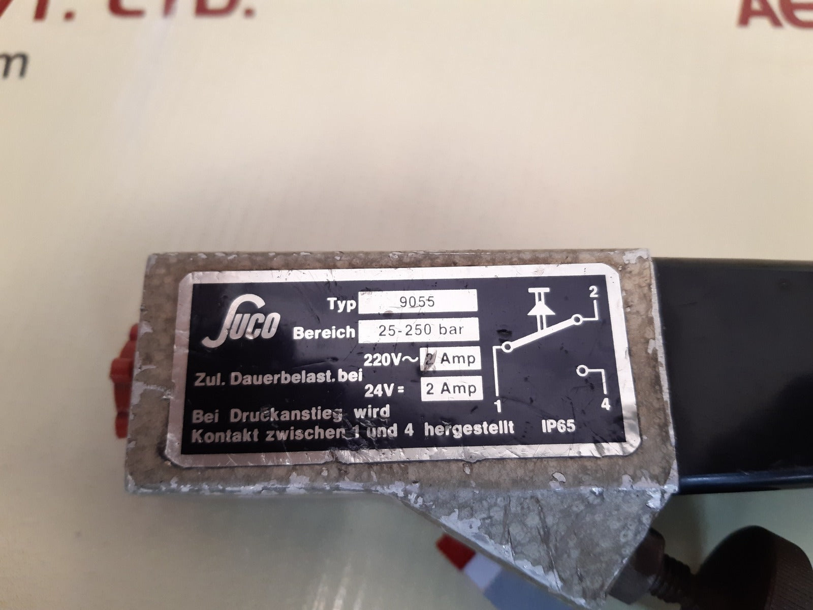 Suco 9055 pressure switch ip65 25-250 bar 220v~2 amp