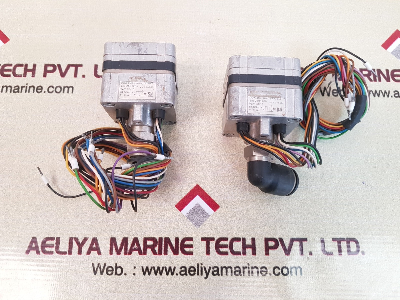 DOX 899.904C2RR.445 Switch W/Y 08/13
