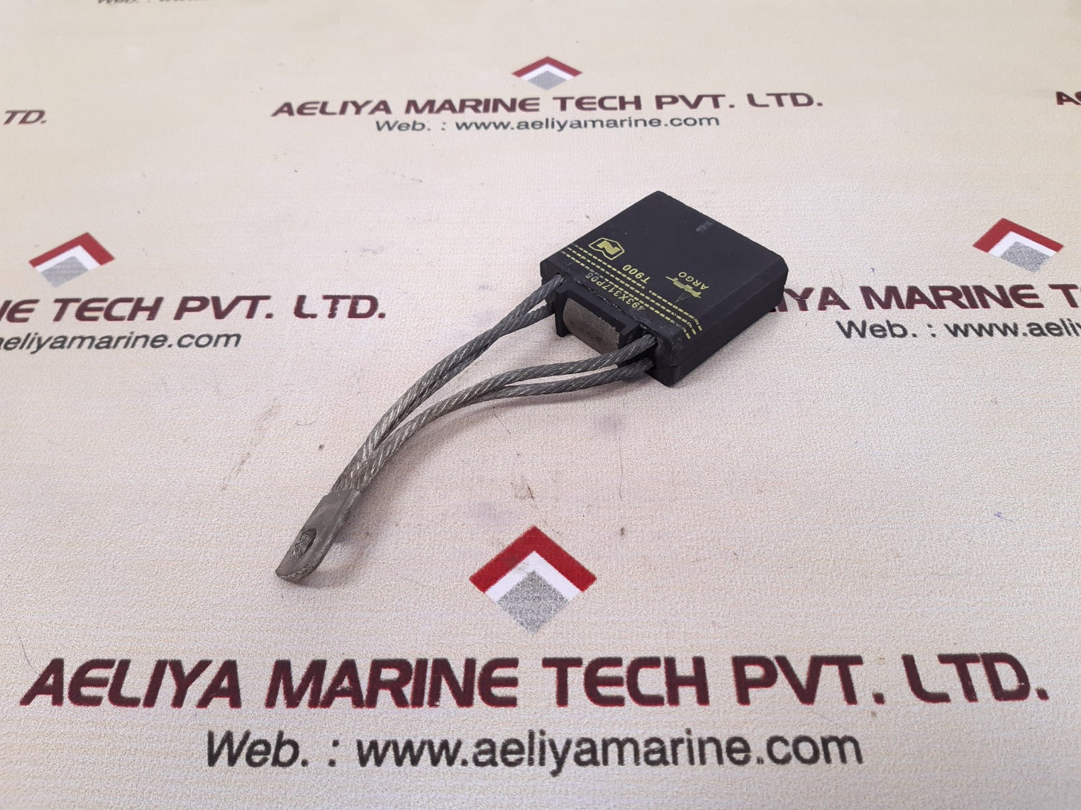 Argo T900 493X317P06 Carbon Brush