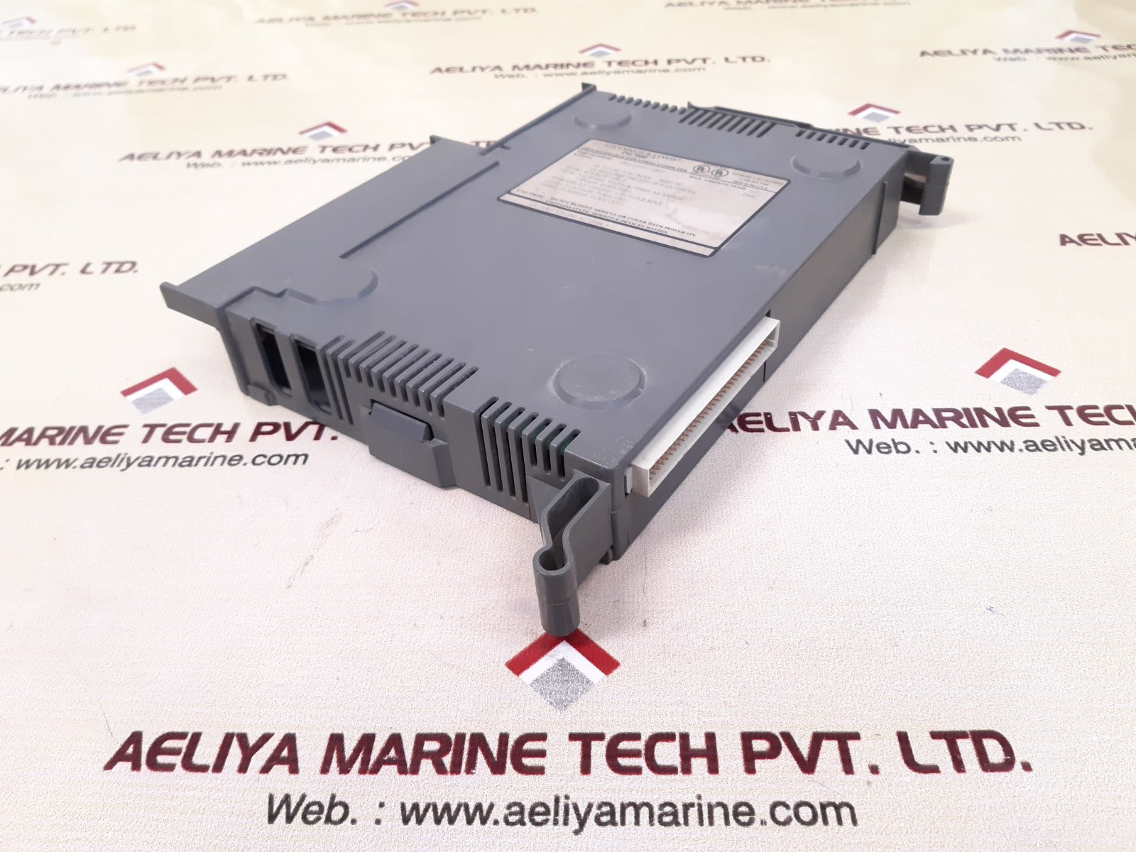 Giddings & lewis 502-03551-02r0 ac i/o module