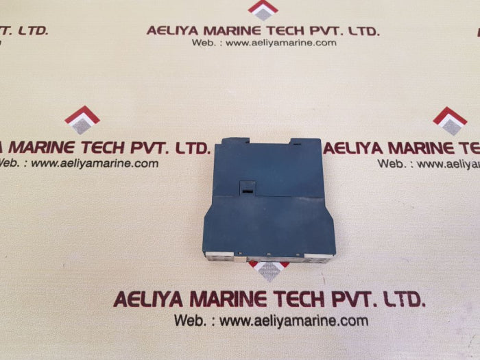 Siemens thermistor protection relay 3un2100-0an7