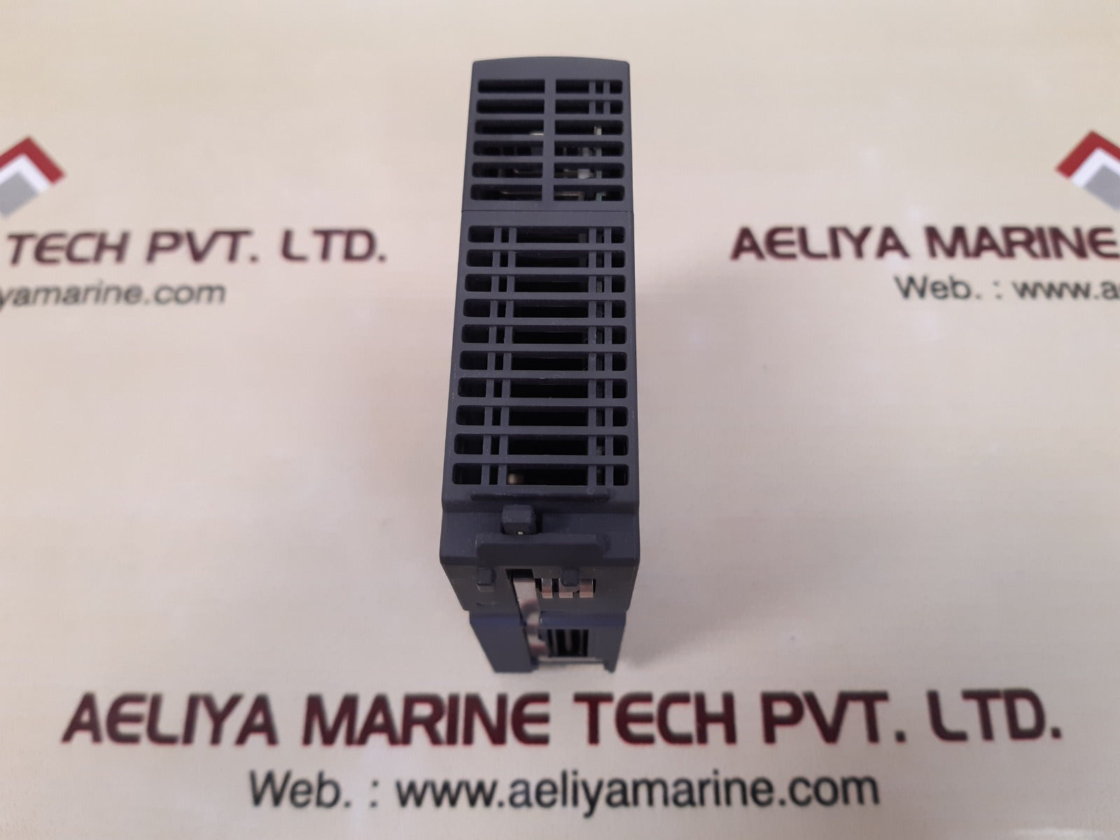 Mitsubishi melsec-q qh42p input/output unit