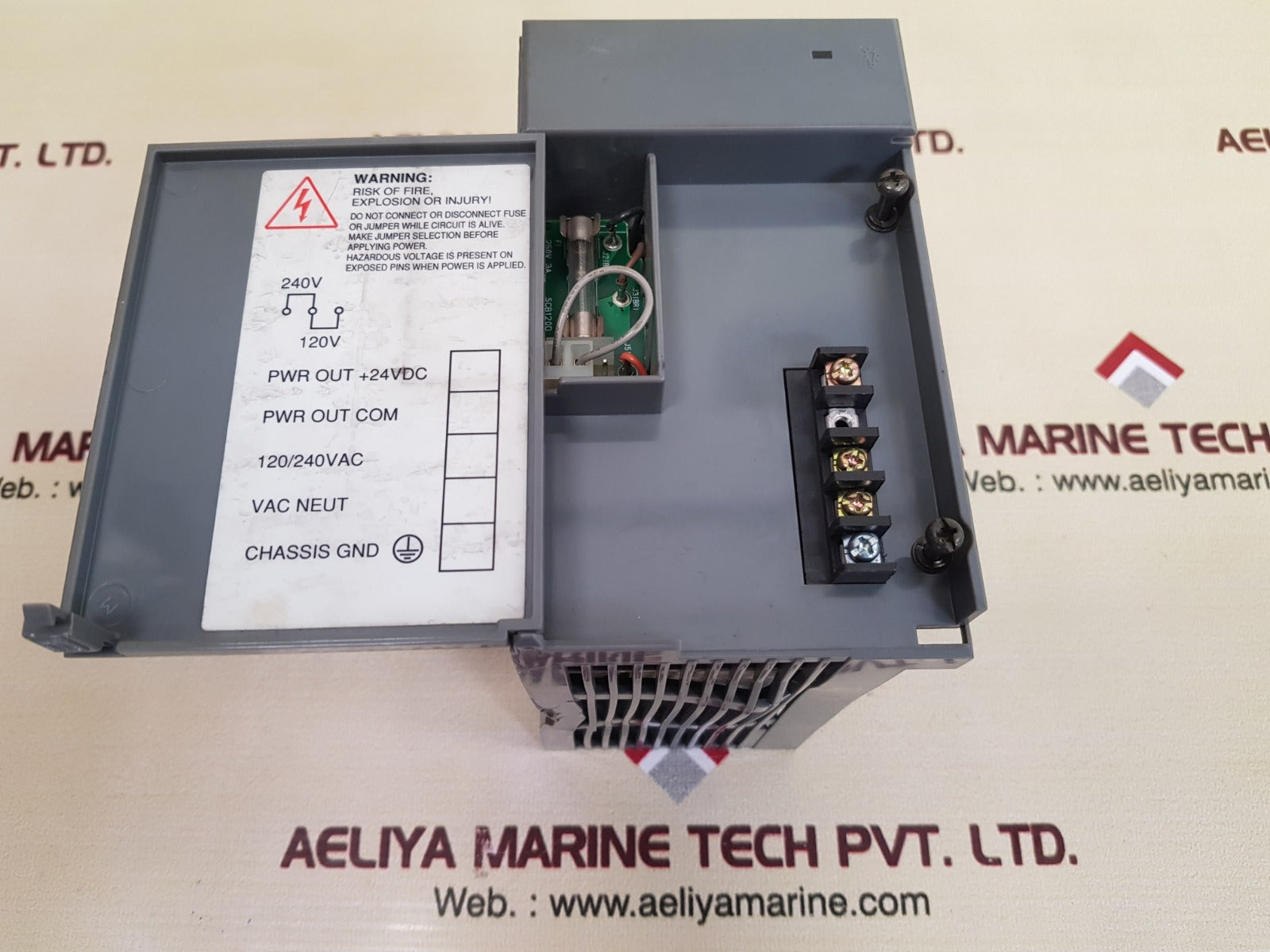 Allen-bradley Slc 500 1746-p2 Ser.C Power Supply
