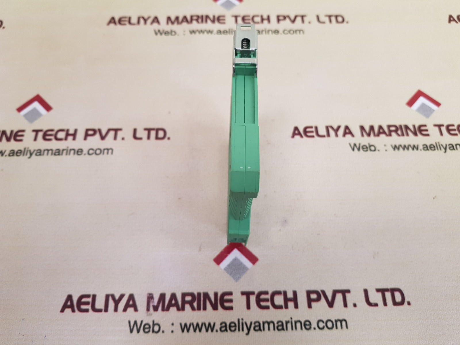 Sen-tec Tmt130 Universal Temperature Control Transmitter 4...20Ma