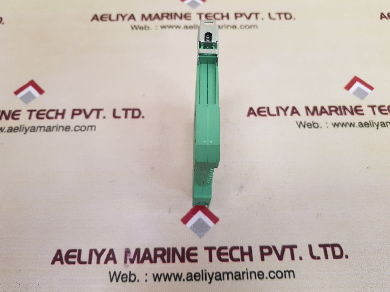 Sen-tec Tmt130 Universal Temperature Control Transmitter 4...20Ma