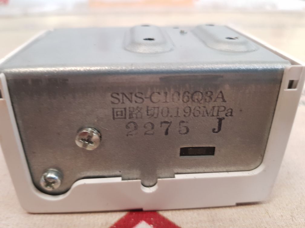 Saginomiya Sns-c106Q3A Pressure Control Switch 0.196Mpa