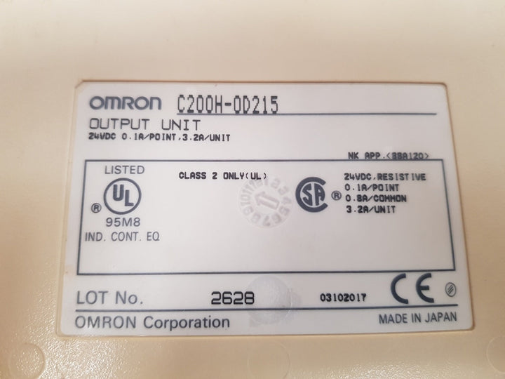 Omron C200H-od215 Output Unit 24Vdc 0.1A-3.2A