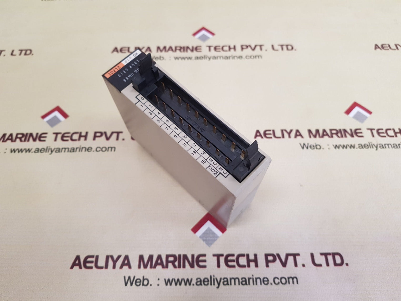 Omron C200H-id212 Input Unit 24Vdc 7Ma , 012Ch