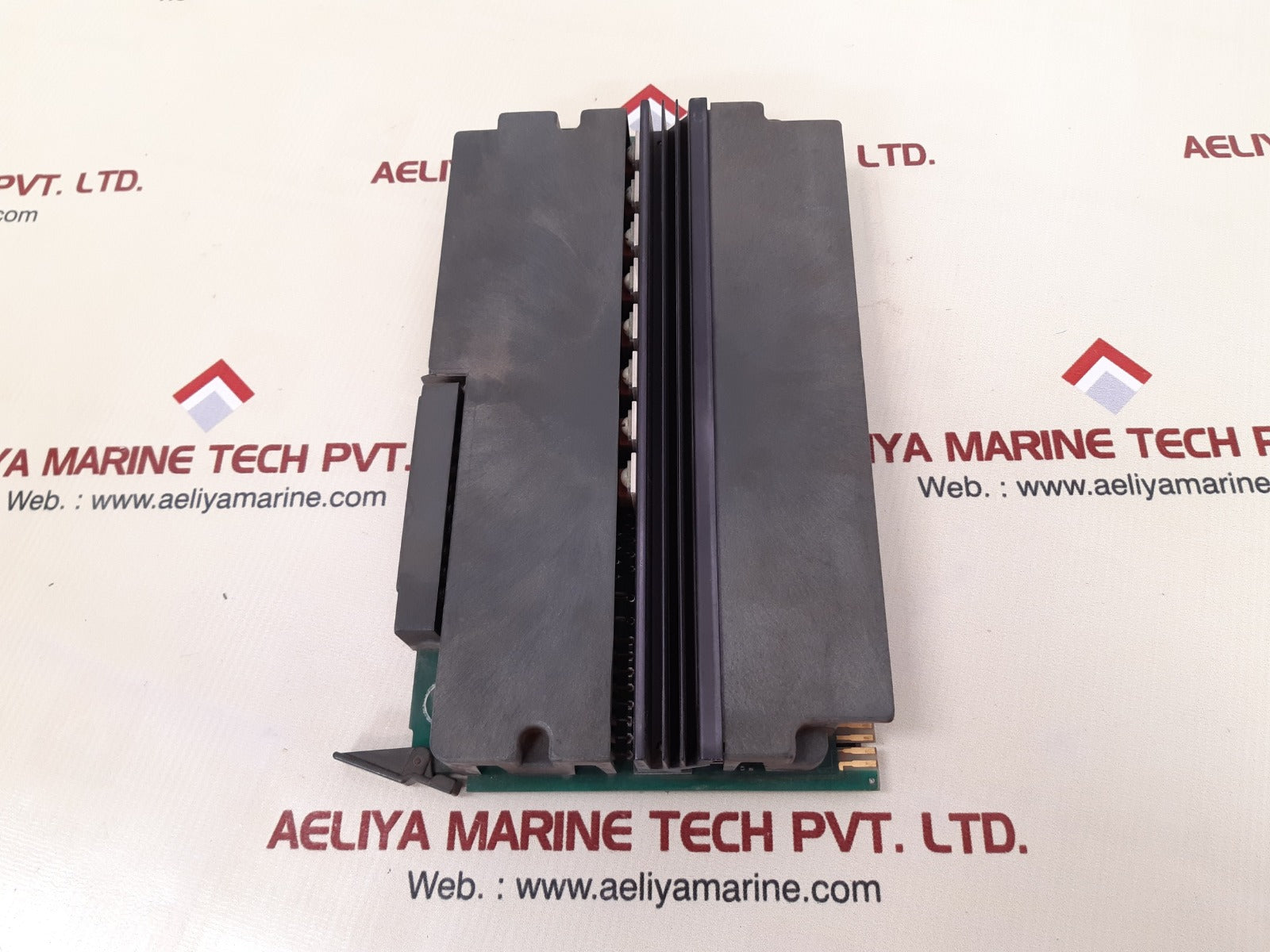 Allen-bradley 1771-oa Ac Output Module Rev-3 120V