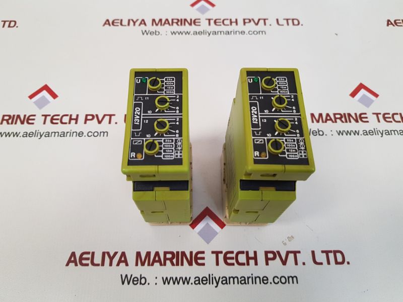 Tele I3V20 NT3 Time Relay with Base 50/60hz 2va