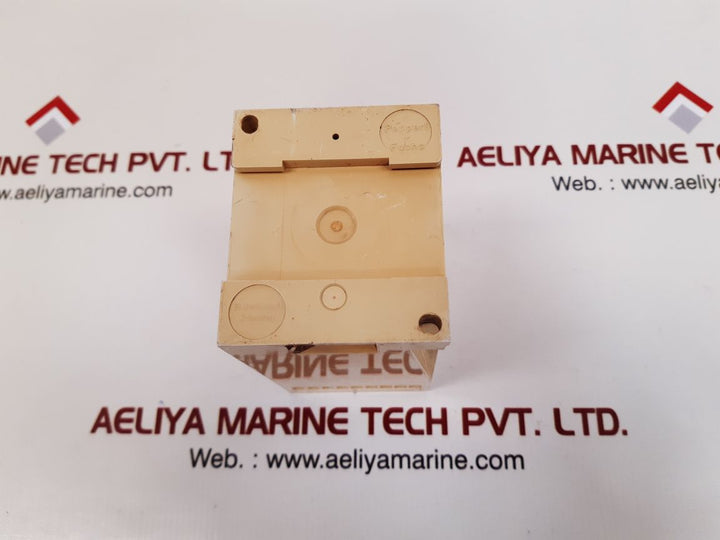 Pepperl+Fuchs We77/Ex2 Switch Isolator Safety Relay