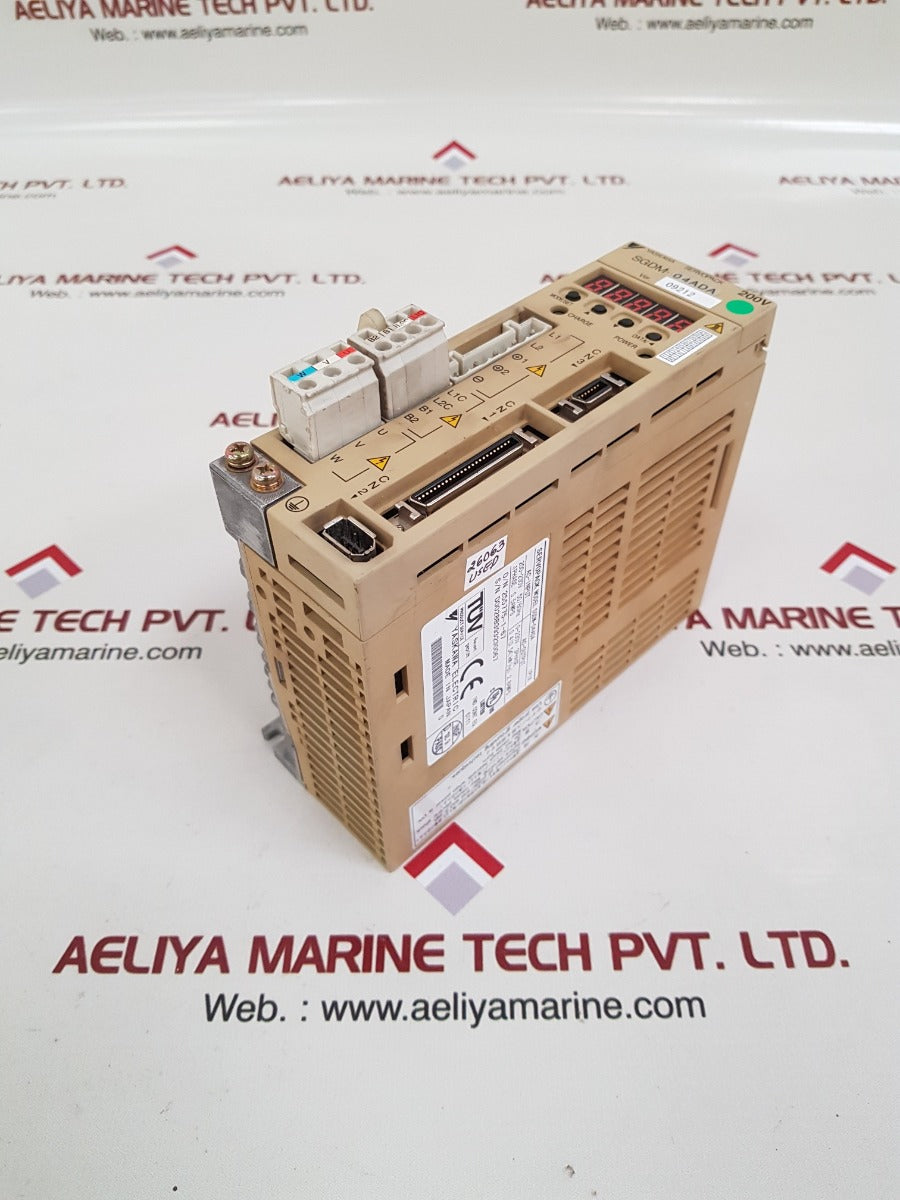 Yaskawa Servopack Sgdm-04Ada Servo Driver 200-230V 50/60Hz