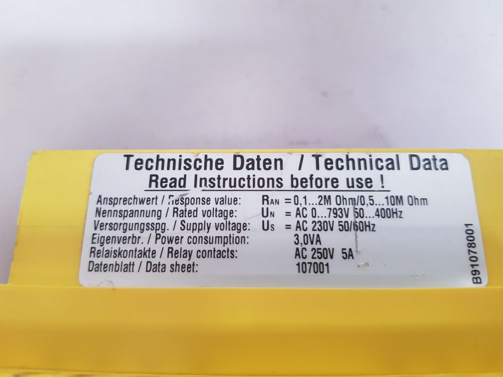 Bender Ireh470Y2-6 Isometer Insulation Monitoring Device B91078001