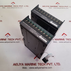 Idec Izumi Pfj-t081U Relay Output Unit With Pfj-dmu Dummy Unit