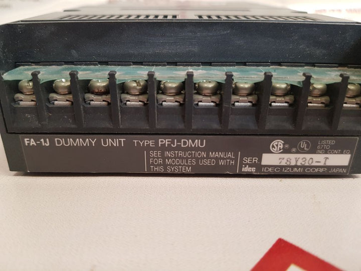 Idec Izumi Pfj-t081U Relay Output Unit With Pfj-dmu Dummy Unit