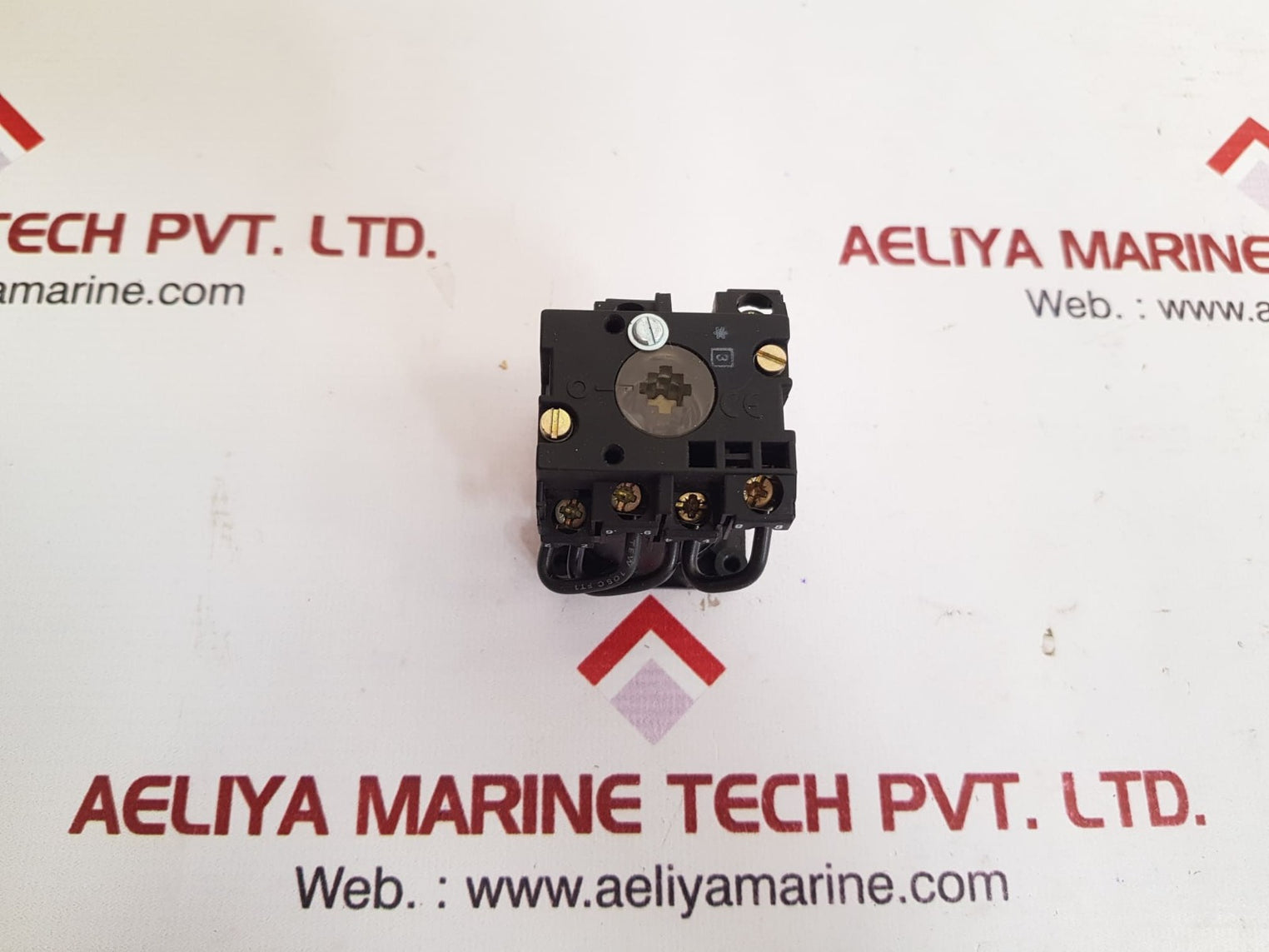Telemecanique K1D004N Cam Switch - Aeliya Marine Tech
