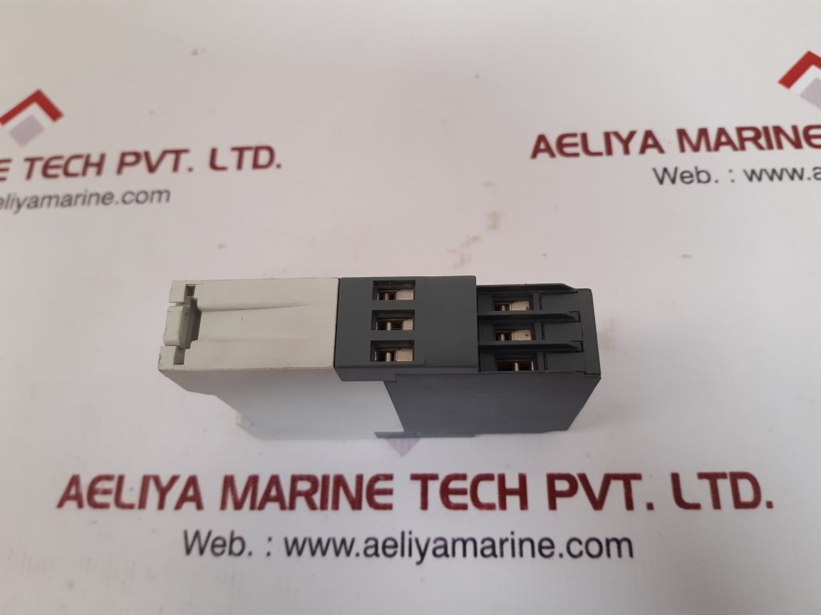 ABB CT-ERS On Delay Time Relay 4A 300V 1SVR430103R0200