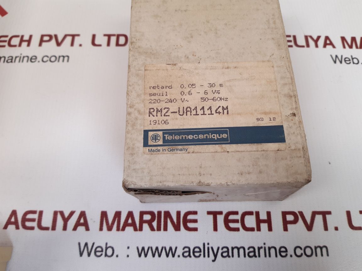 Telemecanique Rm2-ua1114M Voltage Relay 300V Ac 4A 50-60Hz