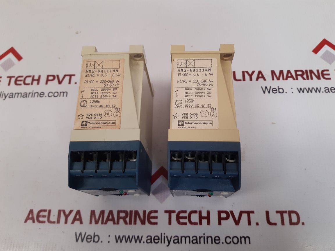 Telemecanique Rm2-ua1114M Voltage Relay 300V Ac 4A 50-60Hz