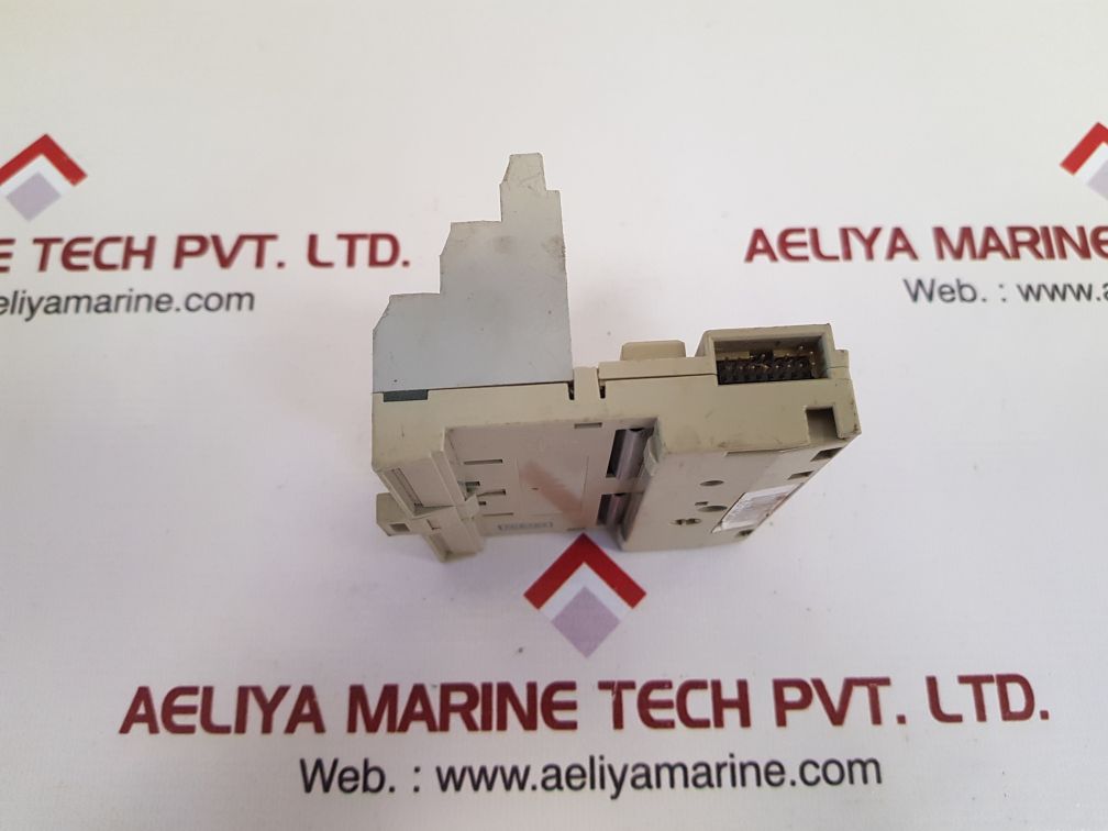 Allen-bradley 1794-tb8/A Terminal Block 96145473 120Vac 10A