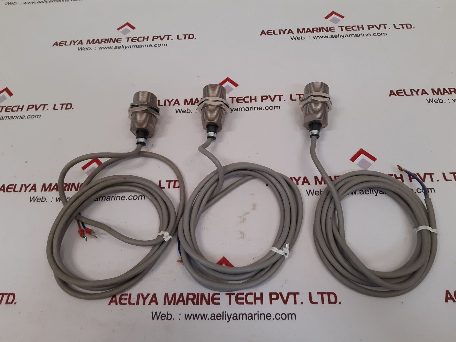 Fuji Electric Pe2-cs10W Proximity Switch