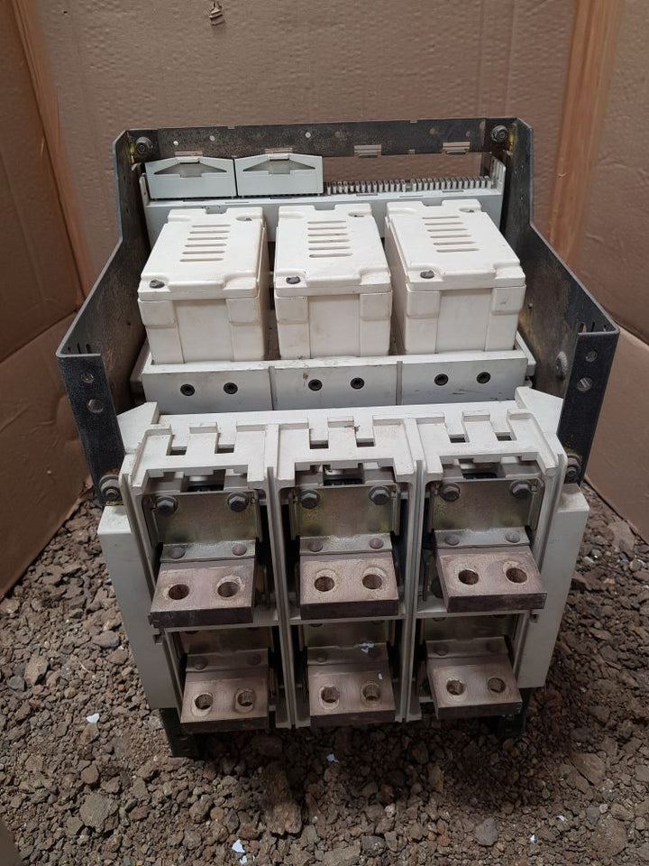 Siemens 3Wn6471-0Hb58-3Ka3 1600Amp Circuit Breaker