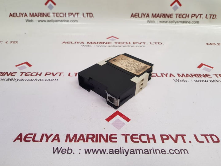 Telemecanique RE4 CV1 1BU Timer Relay 0.05S – 300H 50/60 Hz