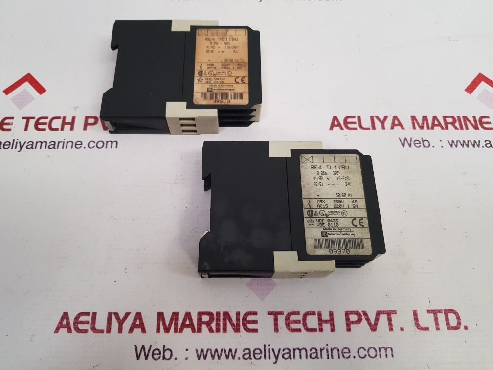 Telemecanique Re4 Tl11Bu Time Delay Relay 0.05S -300H 50/60 Hz