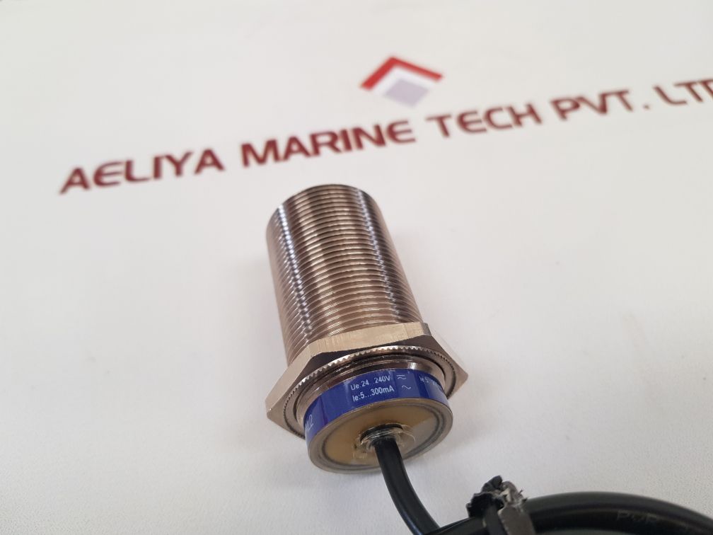 Telemecanique Xs630B1Mal2 Inductive Proximity Sensor 240V