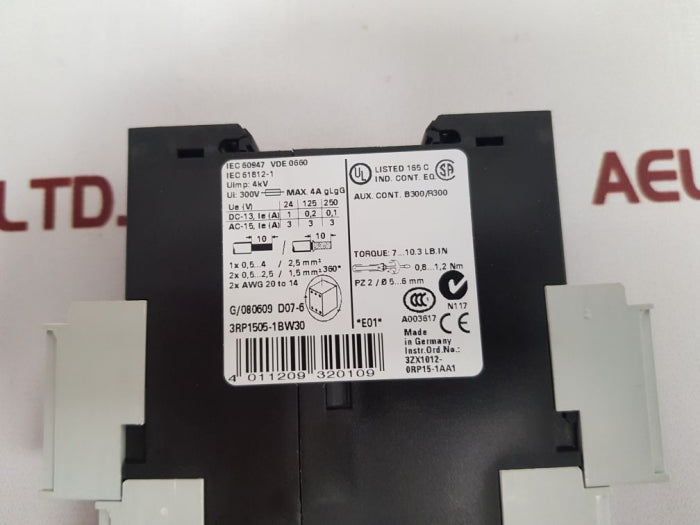 Siemens 3Rp1505-1Bw30 24–240Vac/Dc Time Relay 0.05S–100H